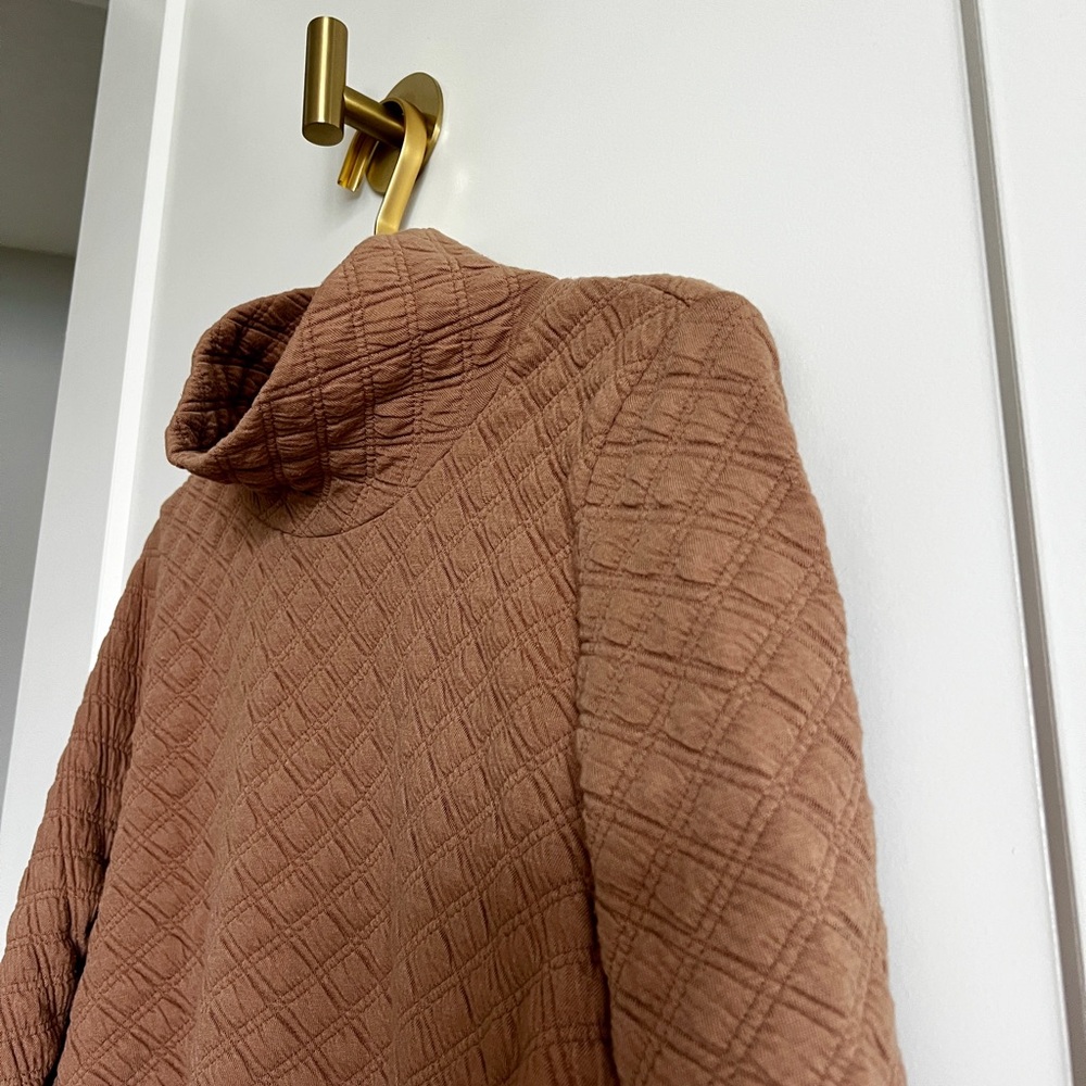EUC J.Crew Quilted Mockneck Pullover Small Camel Tan Textured Cozy Sweater - Picture 7 of 13